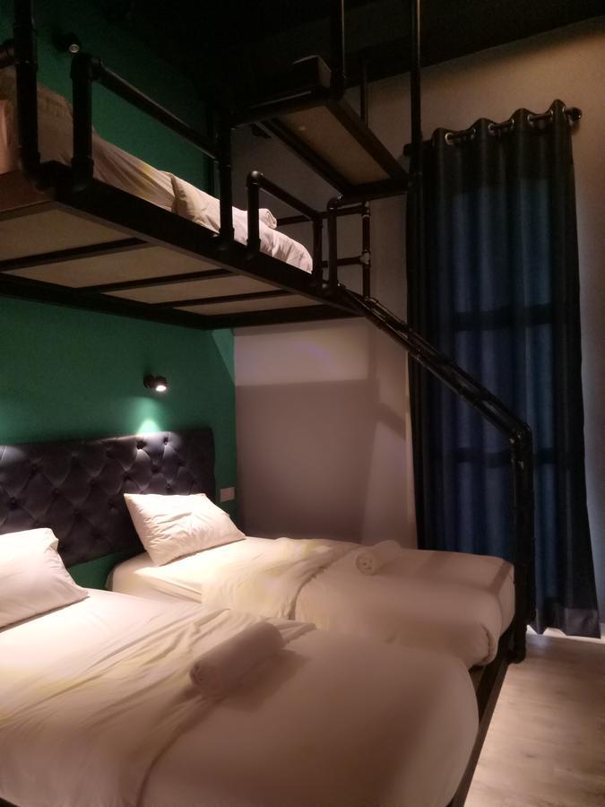 Tube Hotel Klebang Melaka Dış mekan fotoğraf